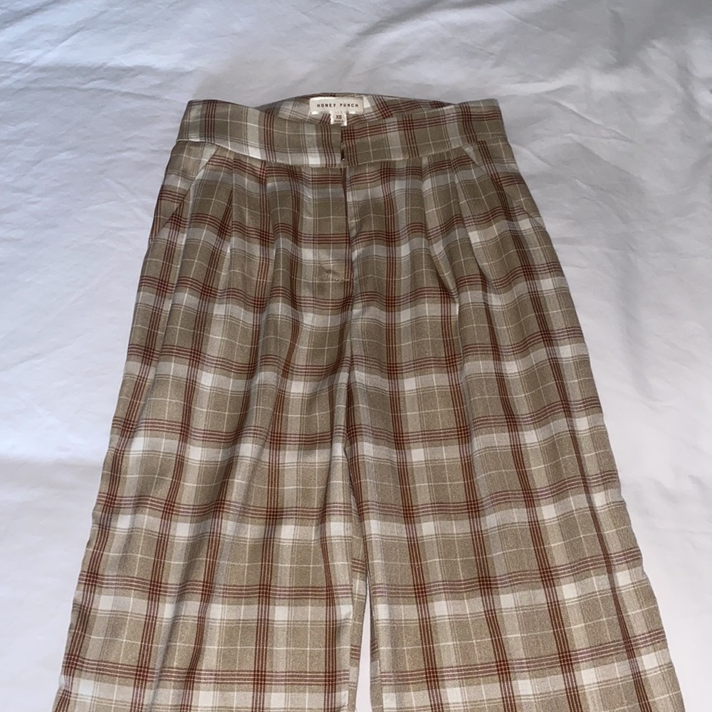 Honey Punch Poise Tan Plaid Trouser - Picture 5 of 8